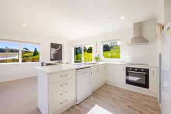 16F Tamumu Road, Waipawa