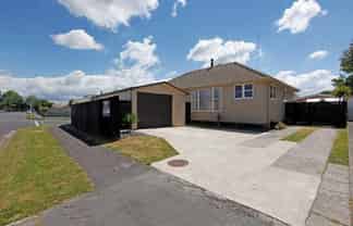 2 Willis Street, Bader