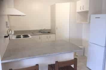 A/87 Victory Crescent, Tawa