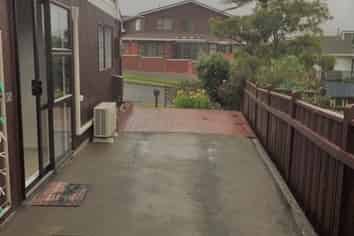 A/87 Victory Crescent, Tawa