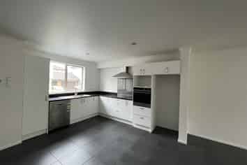 34 Akeake Lane, Manurewa