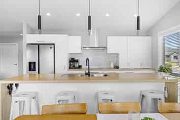 36 Hopkirk Avenue, Wallaceville