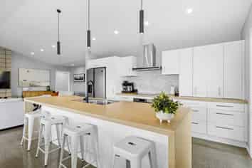 36 Hopkirk Avenue, Wallaceville