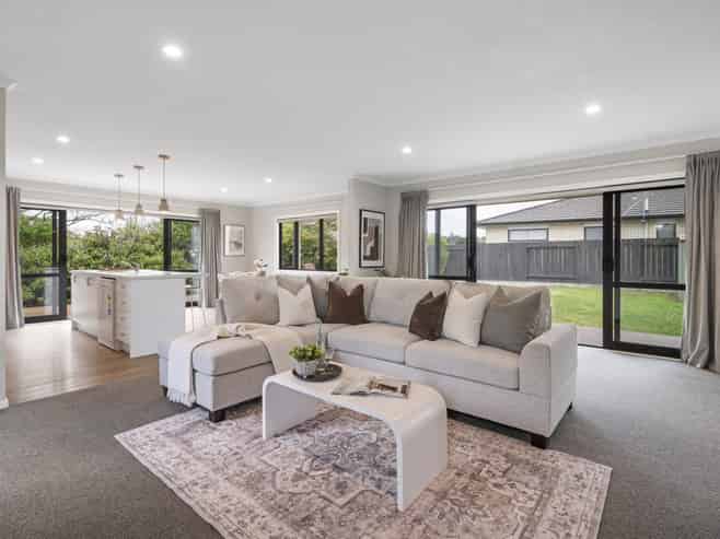 11 Wescombe Grove, Feilding