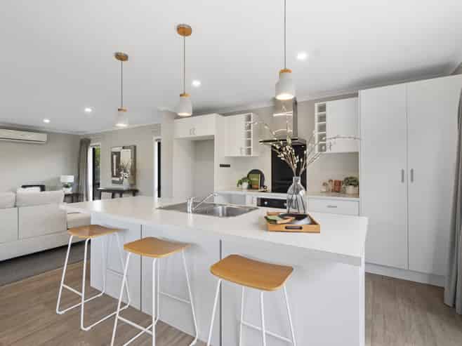 11 Wescombe Grove, Feilding