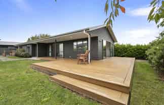 11 Wescombe Grove, Feilding