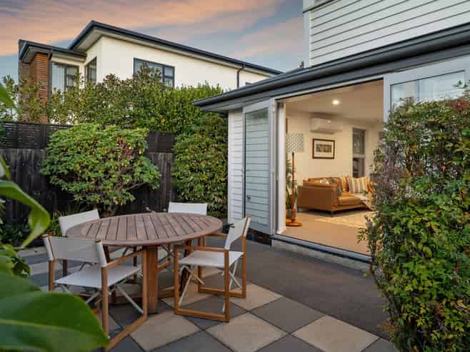 4 Andover Street, Merivale