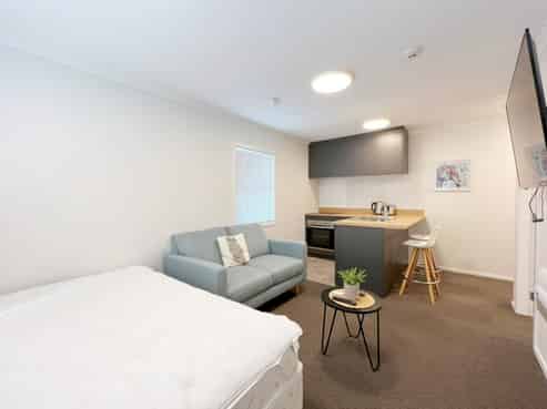 12/13 Crescent Court, Melville