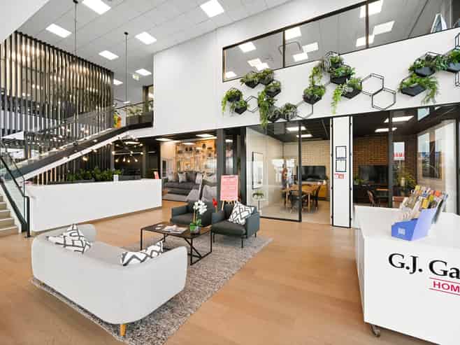Contemporary Headquarters in Sought-After Te Rapa