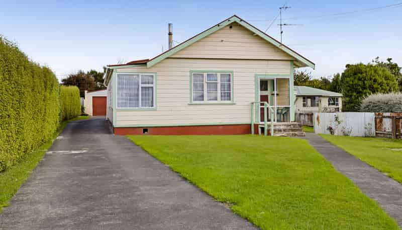 25 Galt Street, Hawera