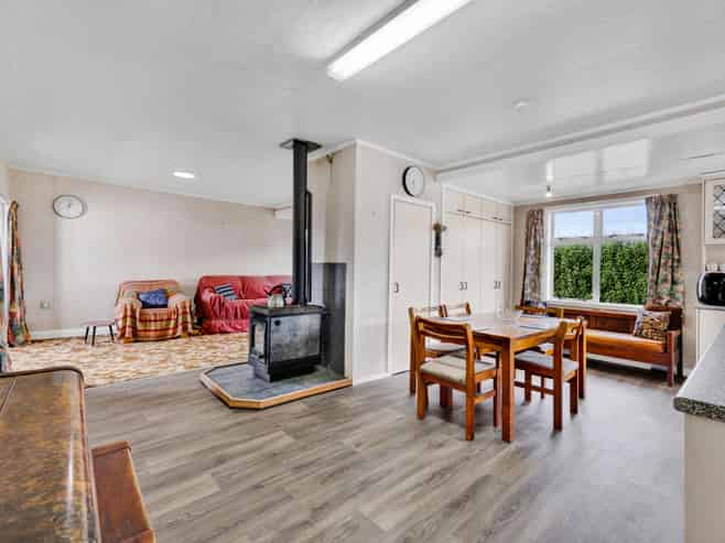 25 Galt Street, Hawera