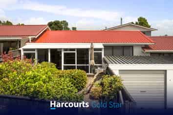 6B Washington Square, Paeroa