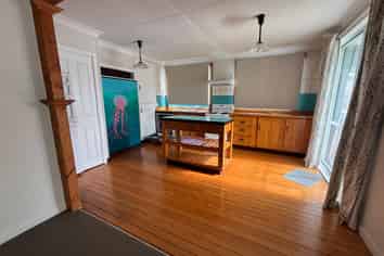 33 Corlett Street, Utuhina