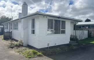 33 Corlett Street, Utuhina