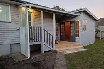 25A Wakefield Road, Favona