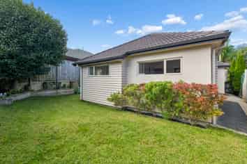 5 Norwood Drive, Flat Bush