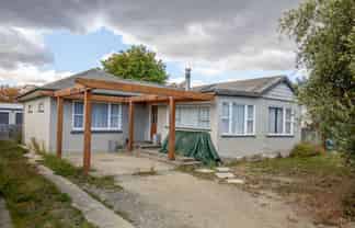 17 Fastnet Street, Alexandra