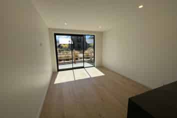 19 Ryan Loop, Jacks Point