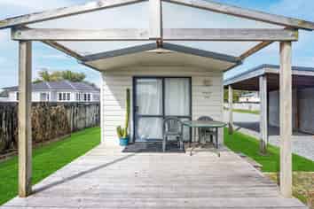 1 & 2/604 Park Road, Te Awamutu