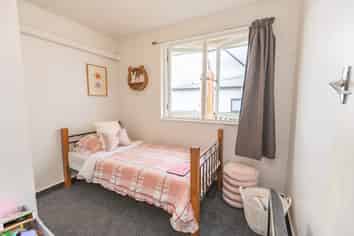 24 Eason Street, Victoria