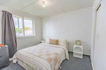 24 Eason Street, Victoria