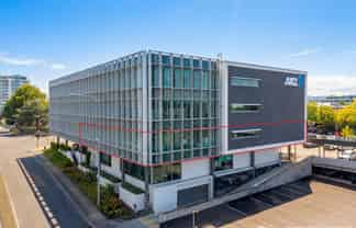 Great neighbours, great office, unbeatable parking