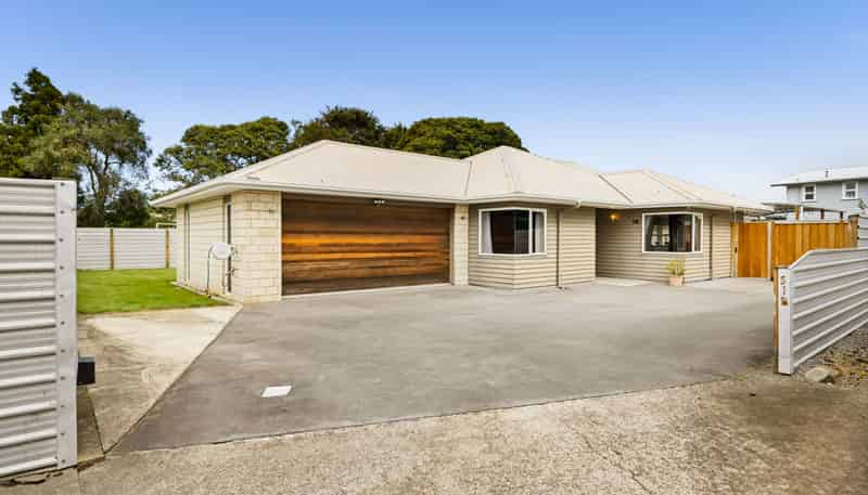 51B Dixon Avenue, Hawera