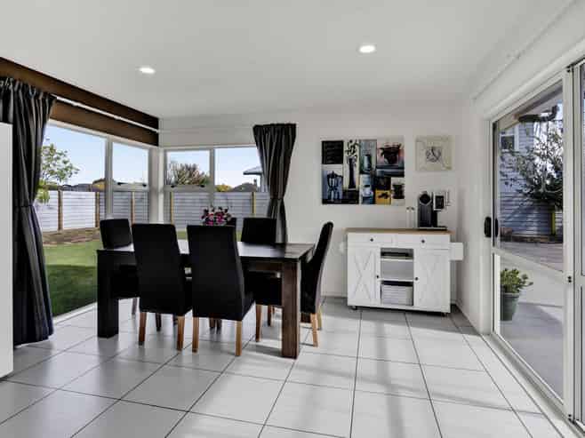 51B Dixon Avenue, Hawera