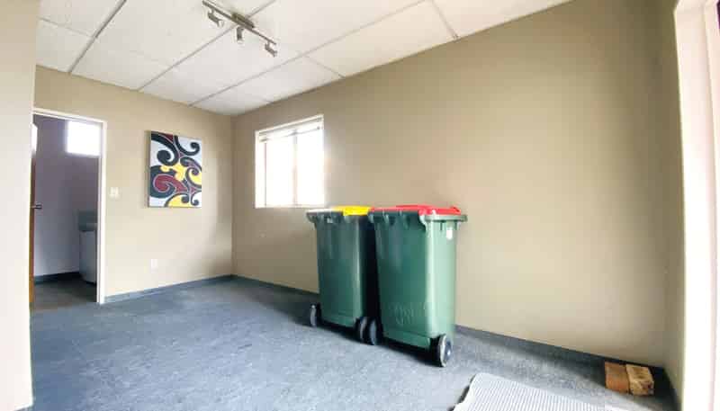 16-18 Queen Street, Papakura