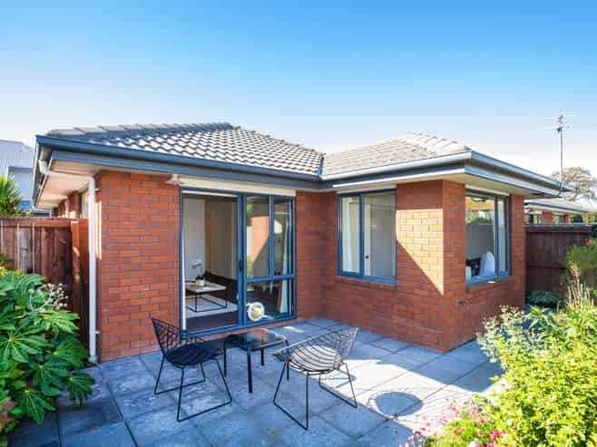 21B Warrington Street, Saint Albans