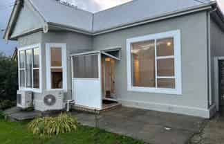 44 South Road, THE GLEN