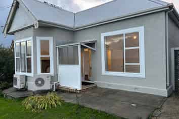 44 South Road, THE GLEN