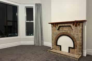 44 South Road, THE GLEN