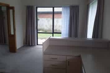 82 Aldinga Avenue, Stoke