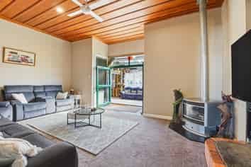 9 Cambridge Street, Pahiatua