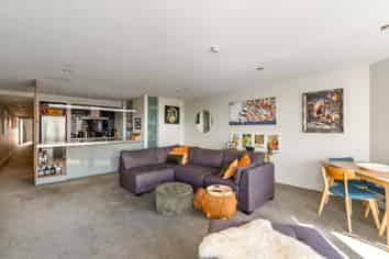 6D/82 Cable Street, Te Aro