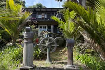 270 Kaiaraara Bay Road, Great Barrier Island