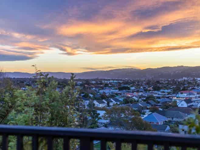 33 Woodvale Grove, Fairfield