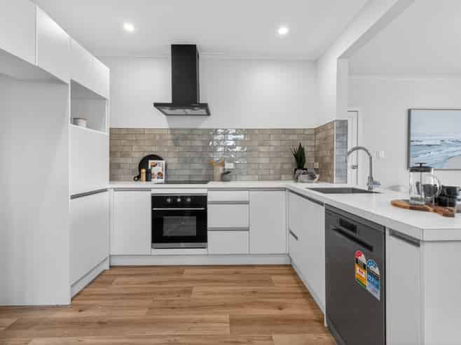 33 Woodvale Grove, Fairfield