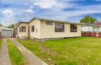 27 Tureiti Place, TURANGI