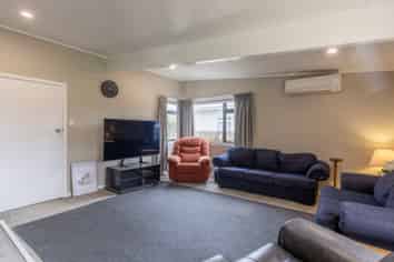 27 Tureiti Place, TURANGI