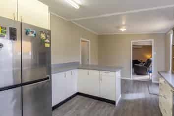 27 Tureiti Place, TURANGI