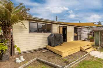 27 Tureiti Place, TURANGI