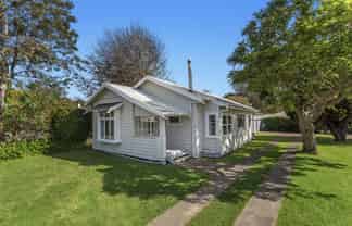 16 Hinemoa Street, Whakatane