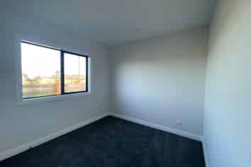 2 Tuawa Lane, Clevedon