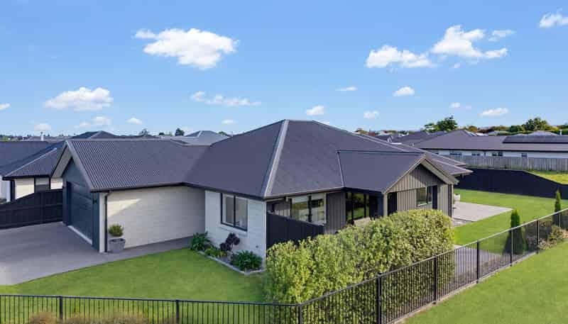 33 Claremont Crescent, Amberley