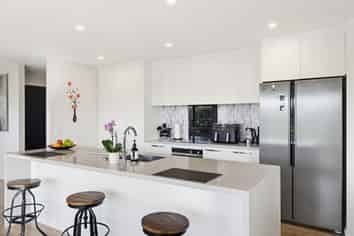 33 Claremont Crescent, Amberley