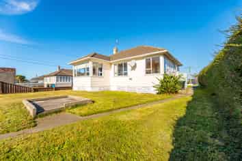 9 Andrew Street, Marchwiel