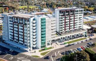 205/6 Waikumete Road, Glen Eden