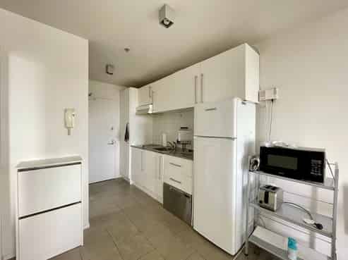 11H/15 City Road, Auckland Central